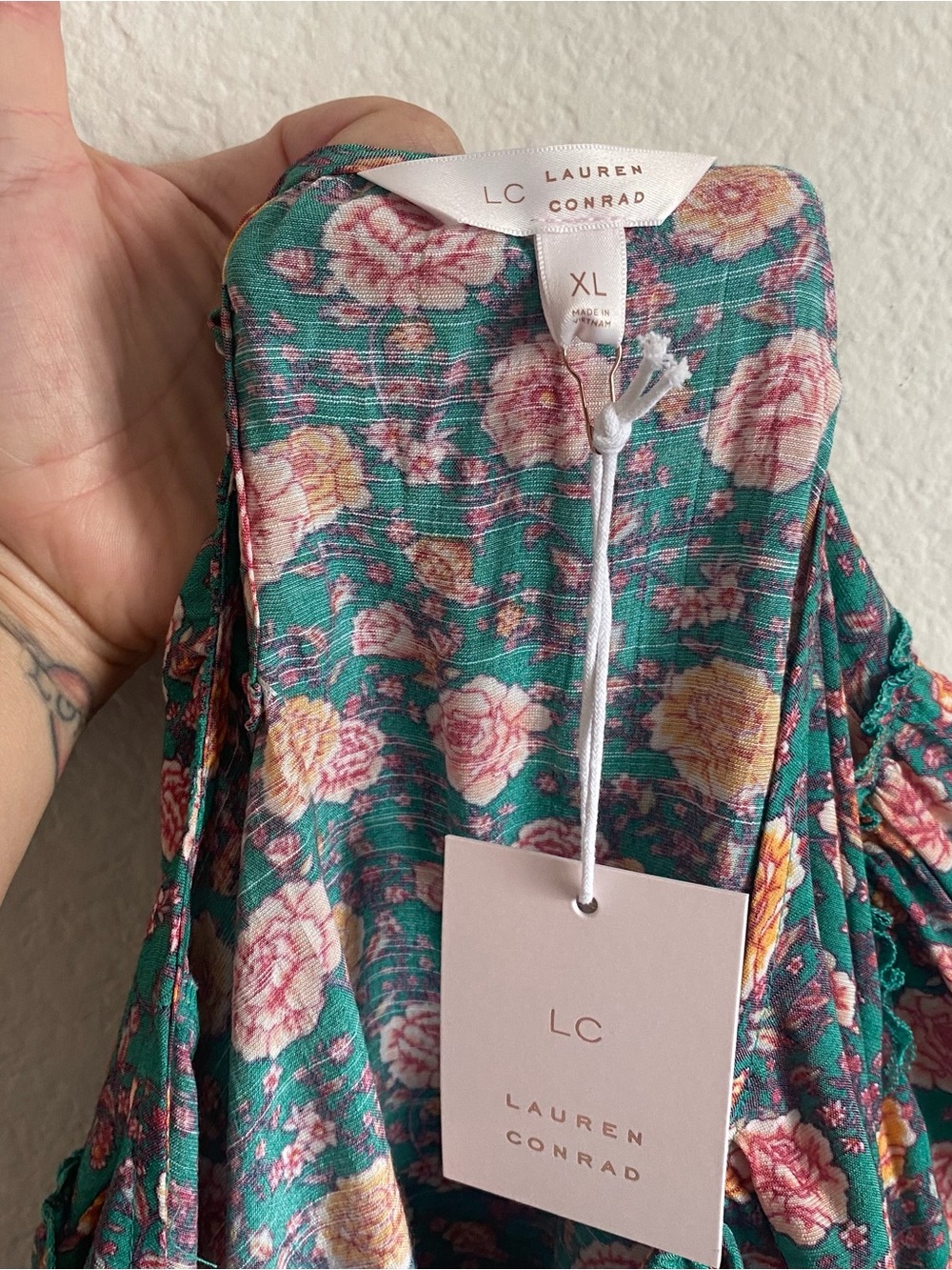 LC Lauren Conrad Teal Floral Peasant Blouse - Picture 9 of 12